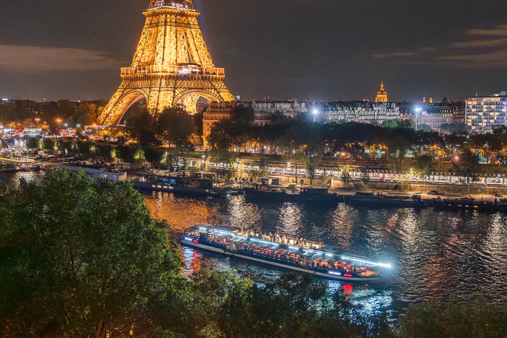 The place to be Seen on the Seine: Bateaux-Mouches