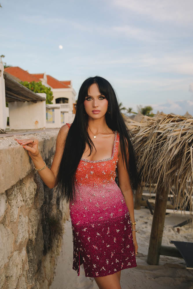 Mode Around the Globe: Jessi Lee Davis