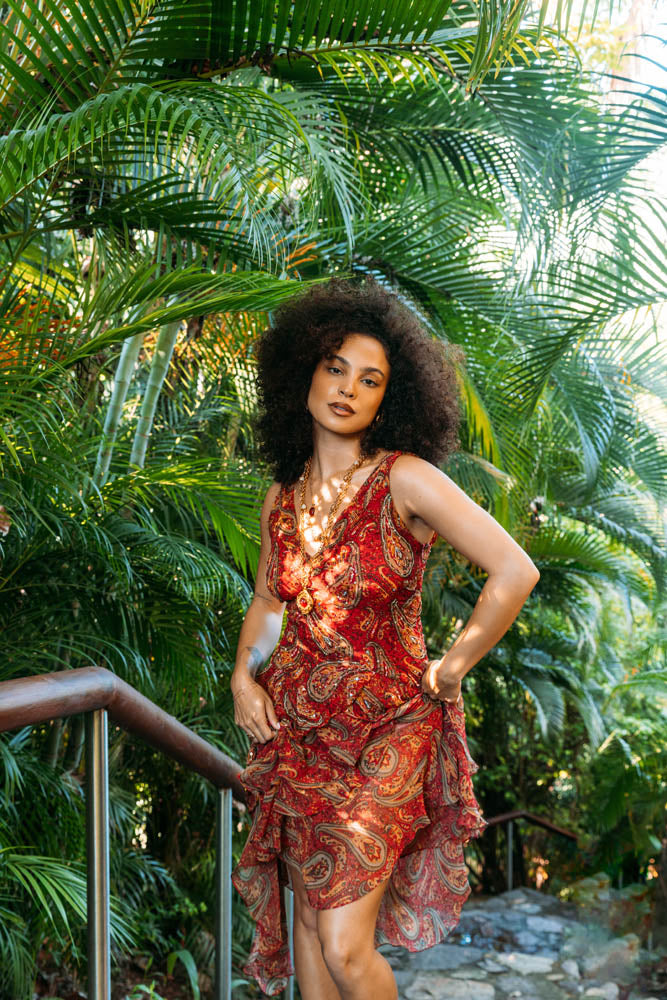 Mode Around the Globe: Riley Simpson